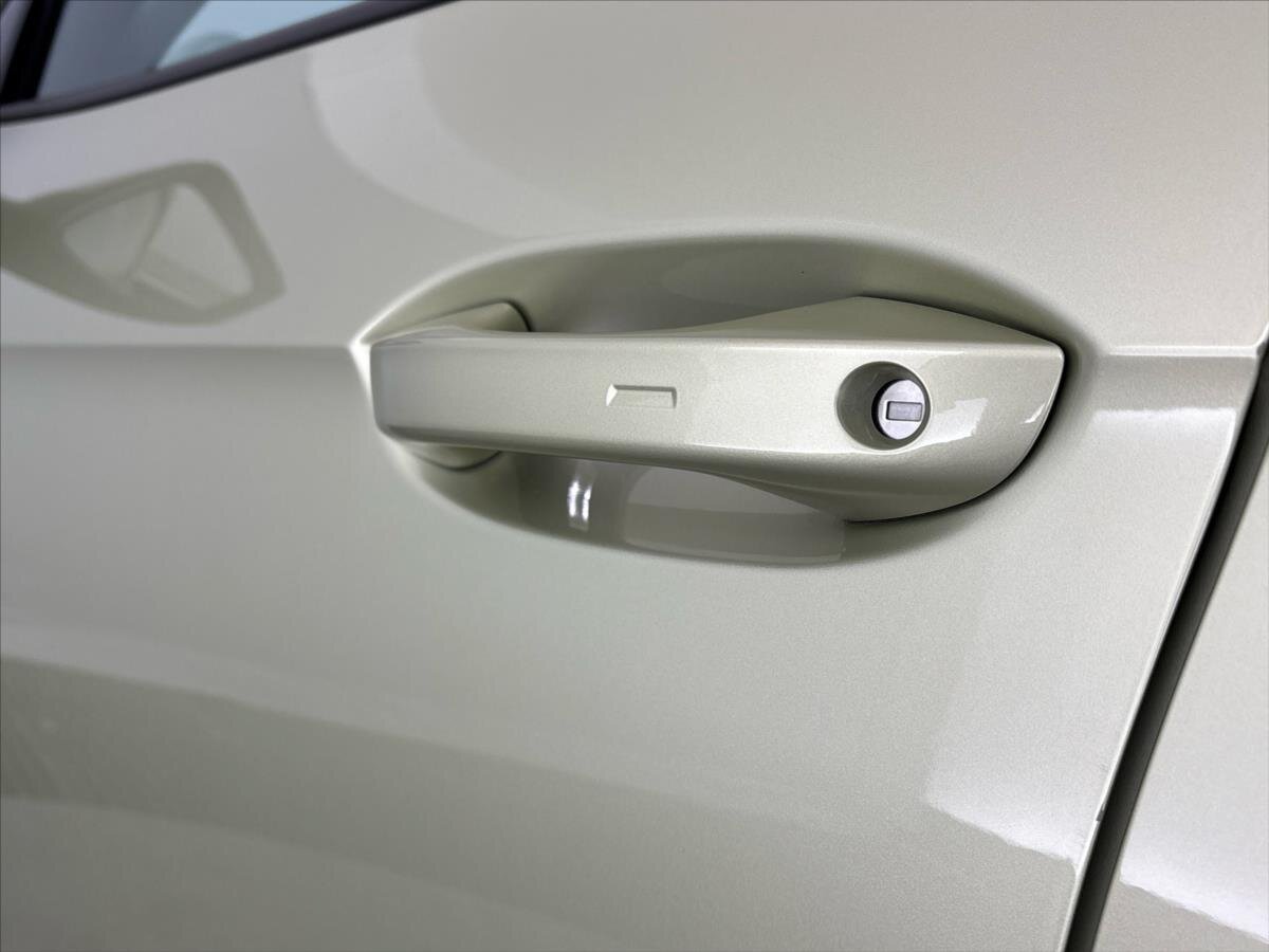 Škoda Superb Liftback 2,0 l 110 kw