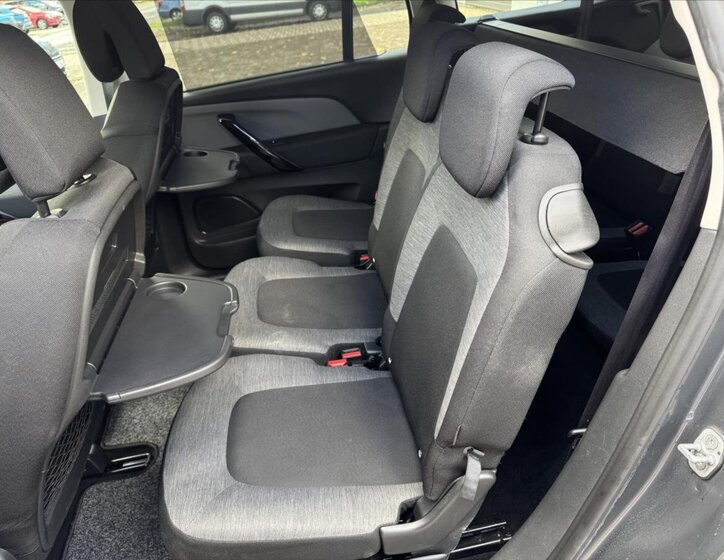 Citroën Grand C4 Picasso MPV 2,0 l 110 kw