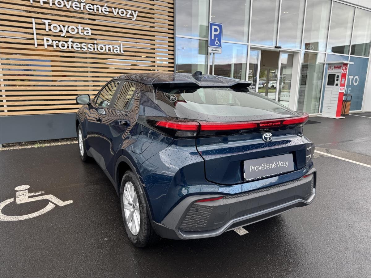 Toyota C-HR Hatchback 1,8 l 72 kw