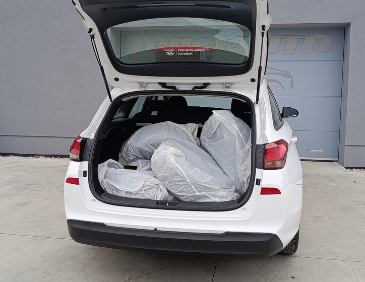 Hyundai i30 Kombi 1,4 l 73 kw