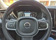 Volvo XC60 SUV / Terénní 2,0 l 145 kw