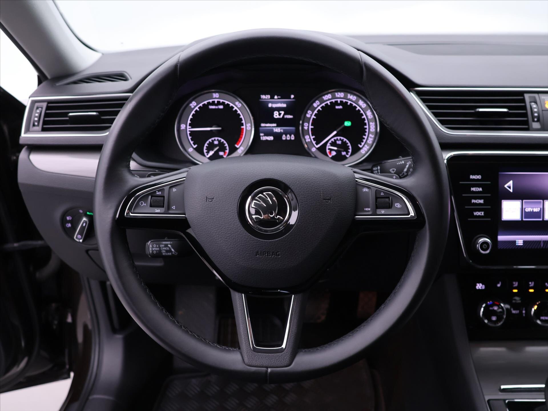 Škoda Superb Kombi 2,0 l 110 kw