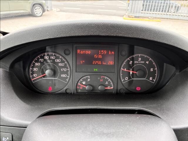 Opel Movano Skříň 2,2 l 103 kw