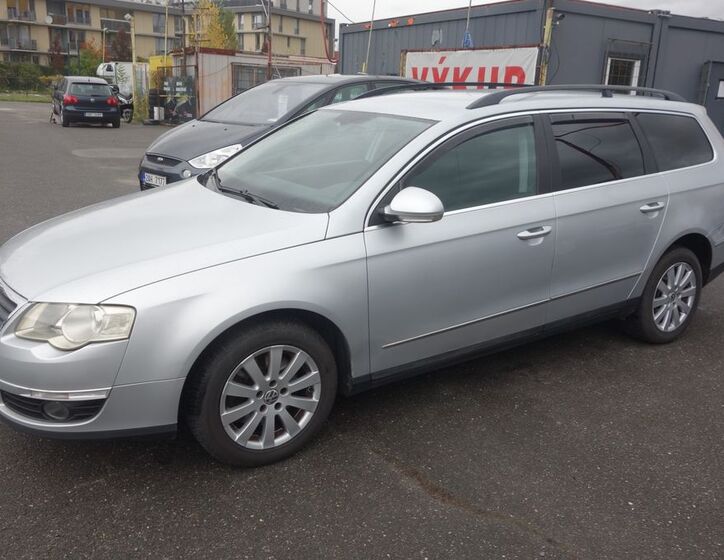 Volkswagen Passat 2
