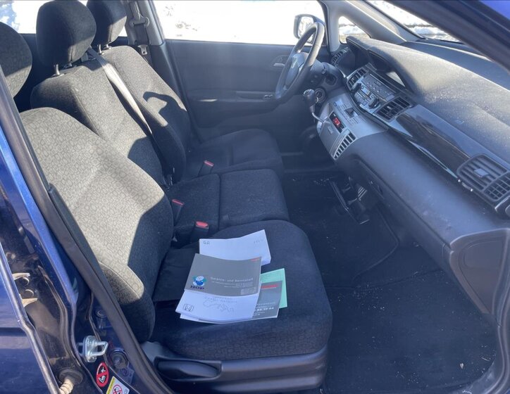 Honda FR-V Kombi 2,0 l 110 kw