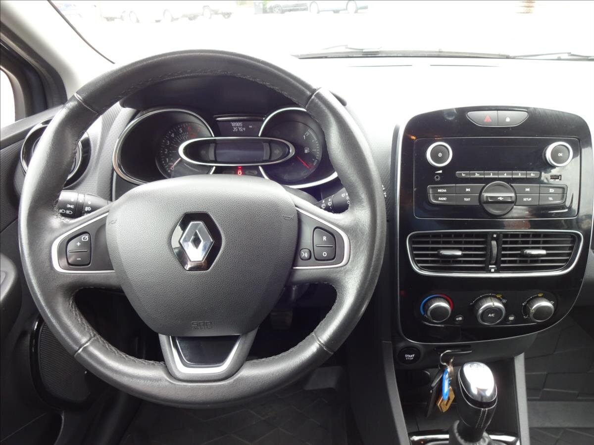 Renault Clio Kombi 1,1 l 54 kw