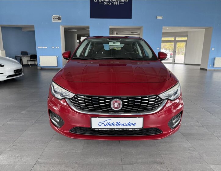Fiat Tipo Sedan / Limuzína 1,4 l 70 kw