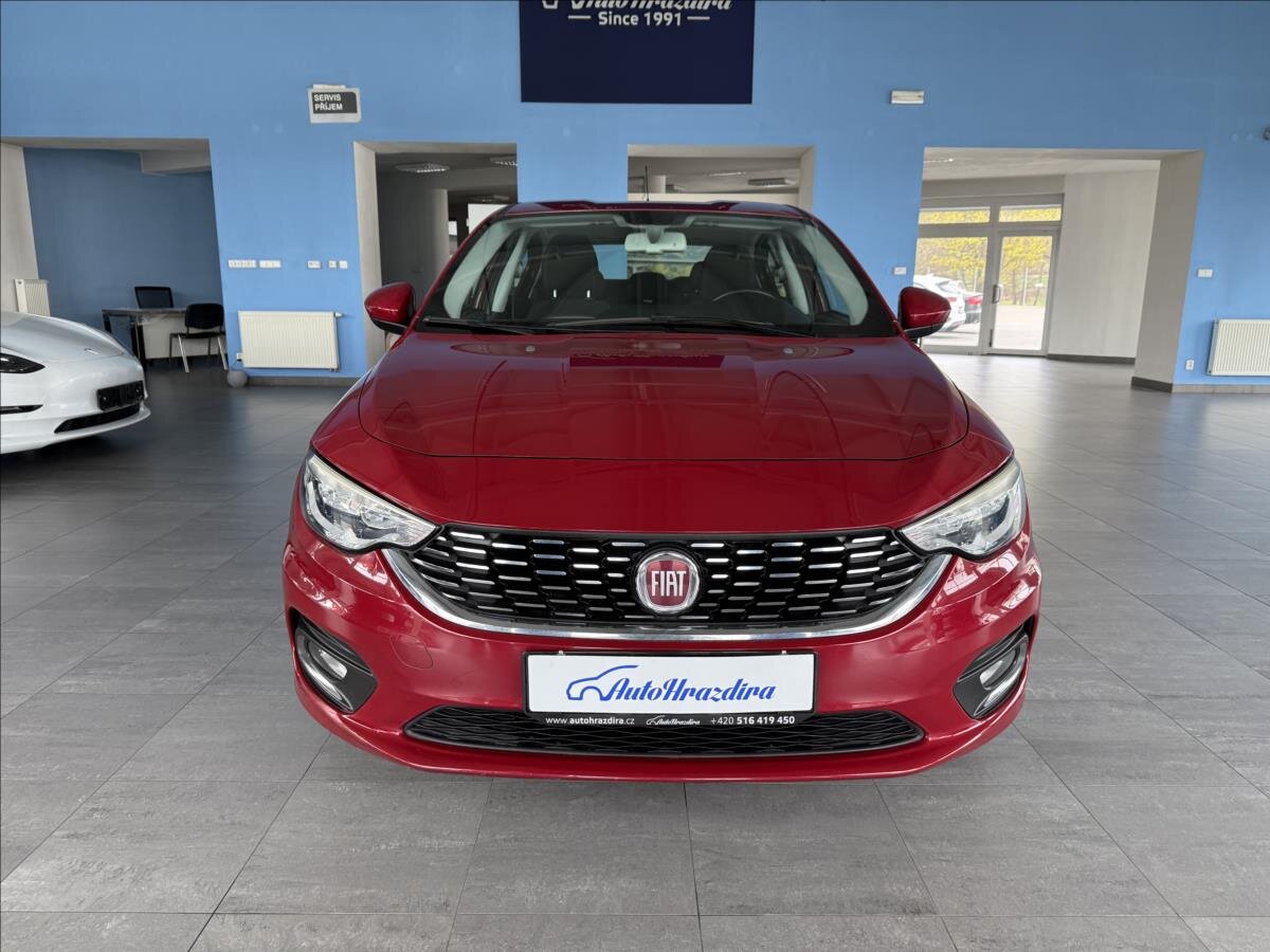 Fiat Tipo Sedan / Limuzína 1,4 l 70 kw