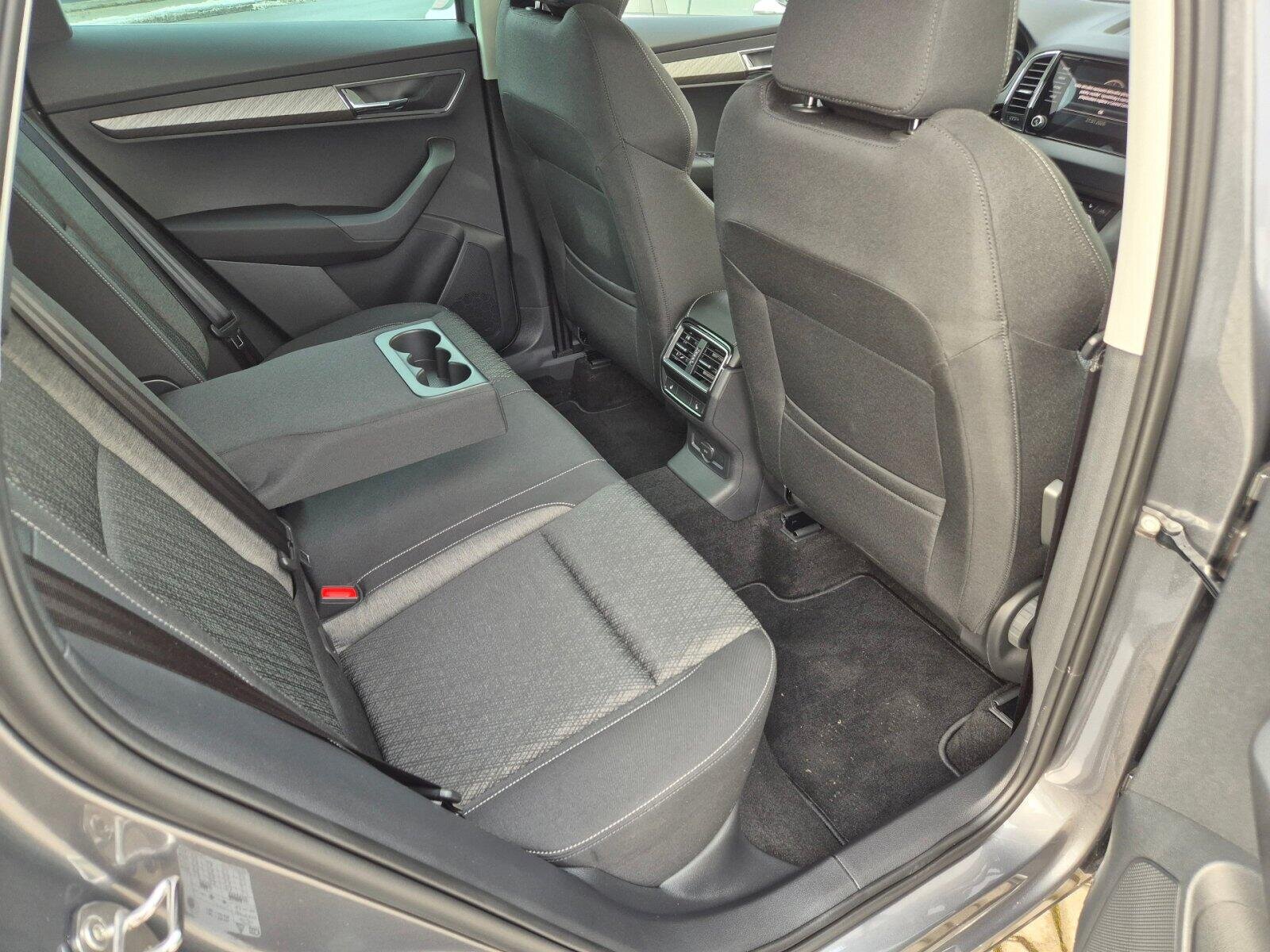 Škoda Karoq SUV 1,5 l 110 kw