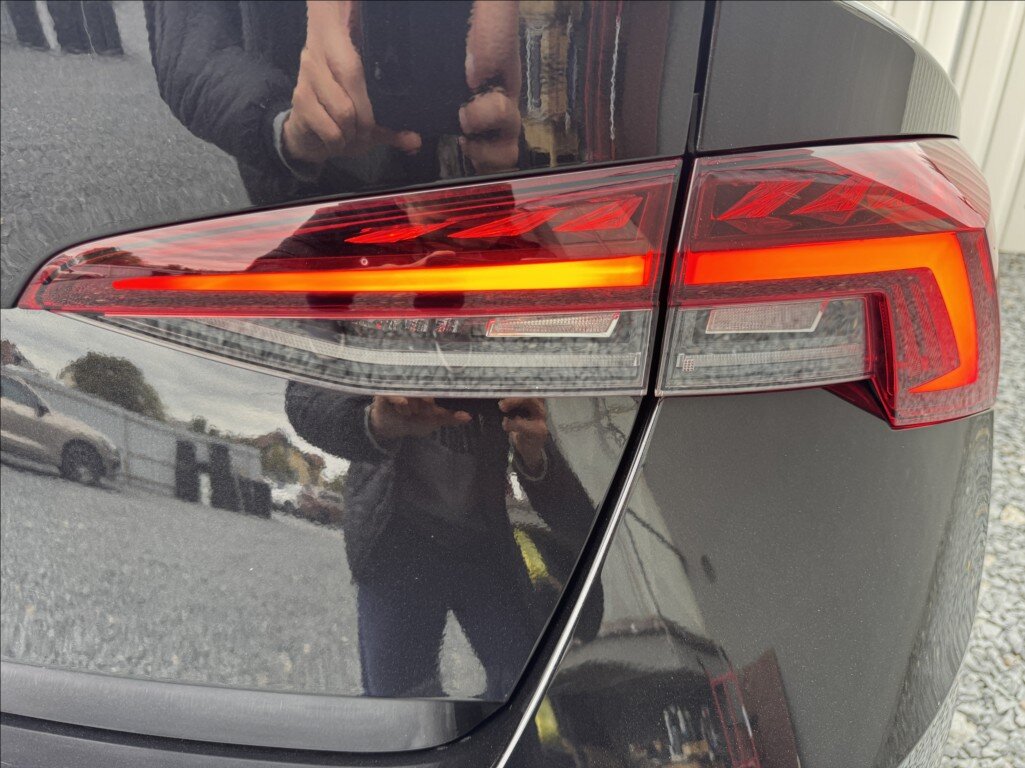 Škoda Octavia Sedan / Limuzína 1,5 l 110 kw