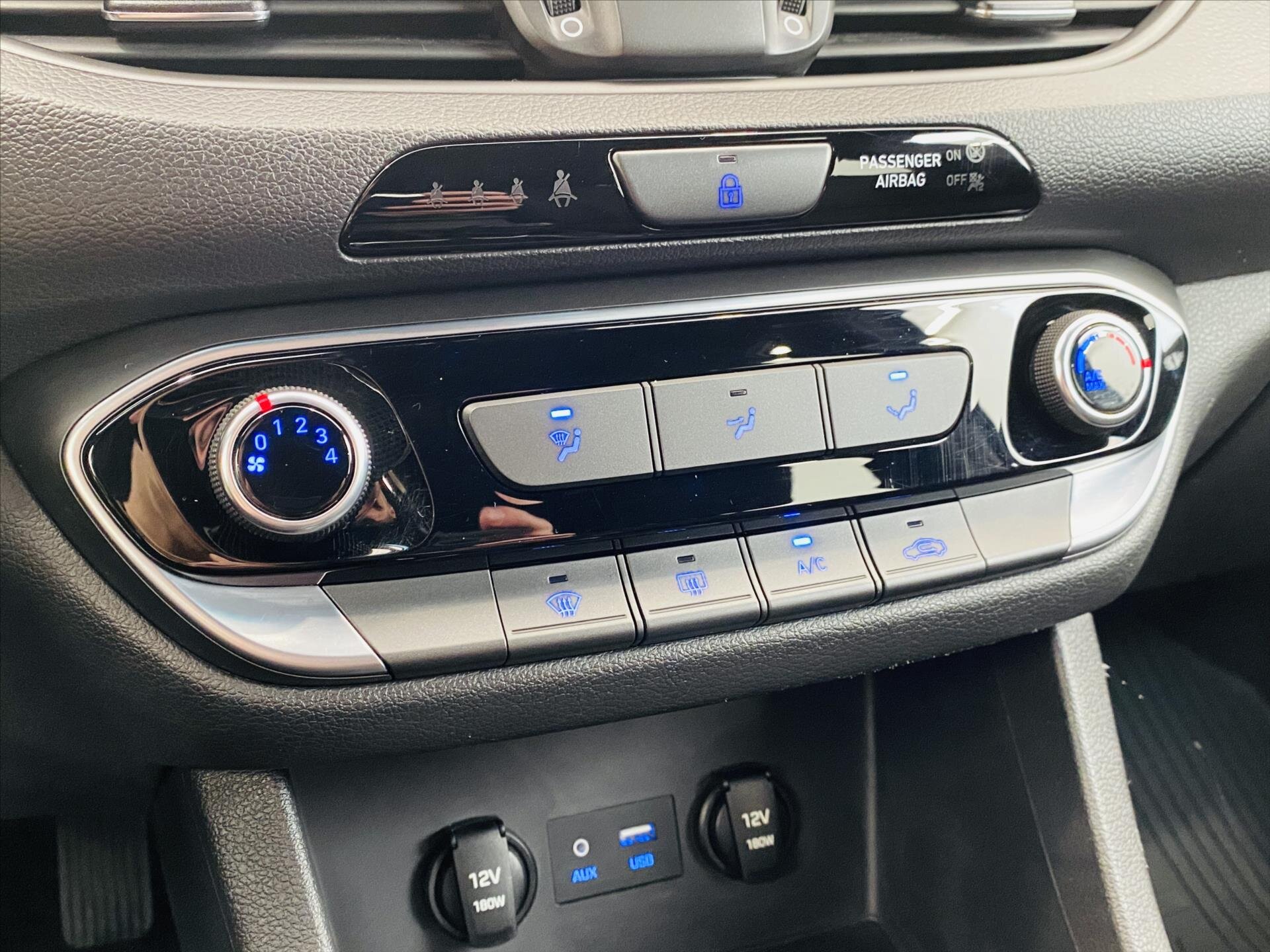 Hyundai i30 Kombi 1,4 l 103 kw