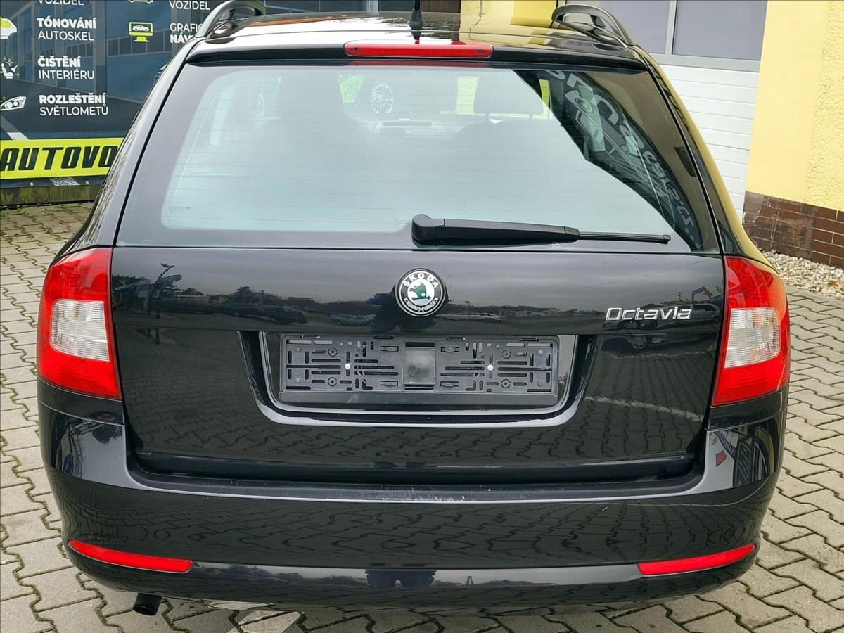 Škoda Octavia Kombi 1,2 l 77 kw