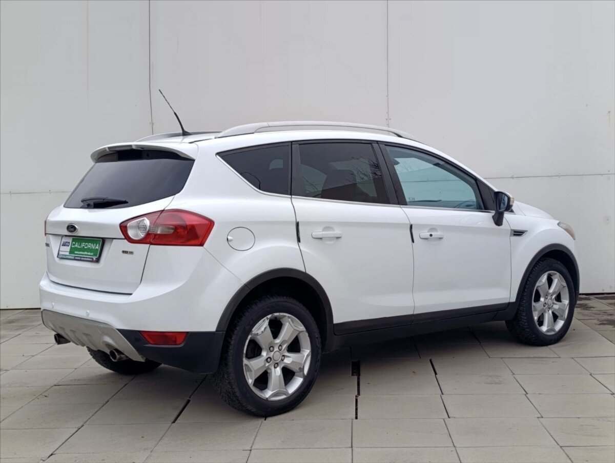 Ford Kuga SUV / Terénní 2,0 l 120 kw