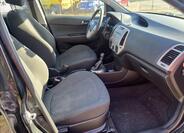 Hyundai i20 10
