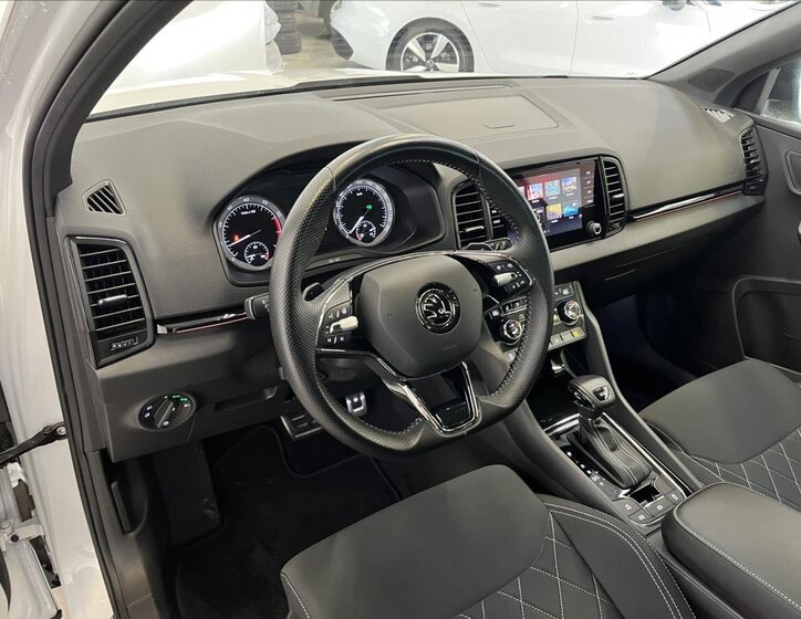 Škoda Karoq SUV / Terénní 1,5 l 110 kw