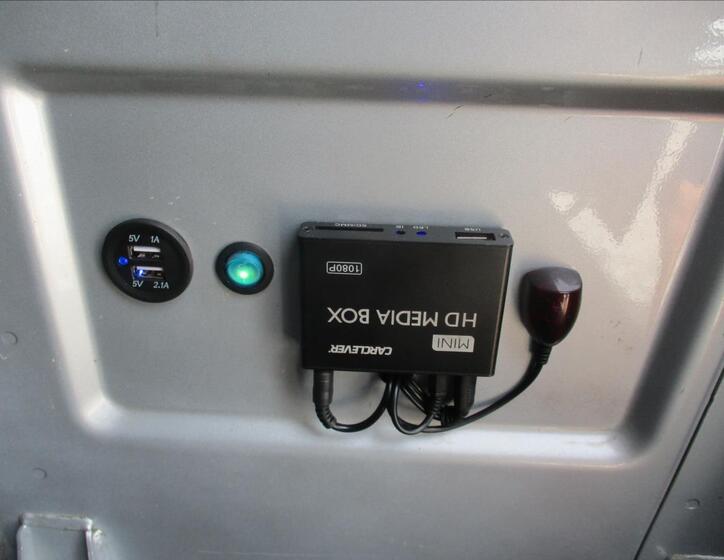 Mercedes-Benz Sprinter 13