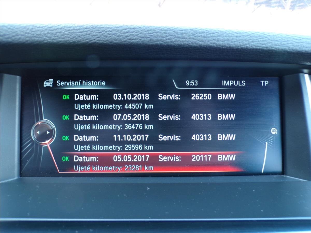 BMW X4 Sedan / Limuzína 3,0 l 190 kw