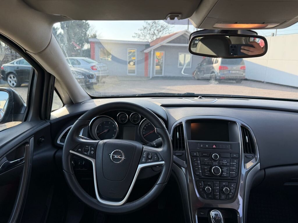 Opel Astra Kombi 1,7 l 81 kw