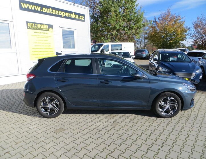 Hyundai i30 Hatchback 998,0 88 kw