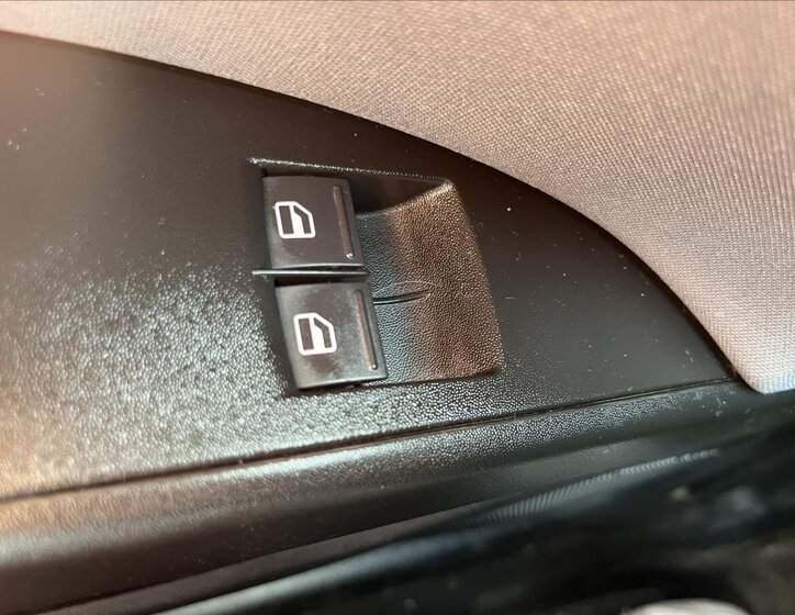 Seat Leon Hatchback 1,4 l 63 kw