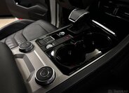 Volkswagen Touareg SUV 3,0 l 210 kw