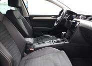 Volkswagen Passat 12