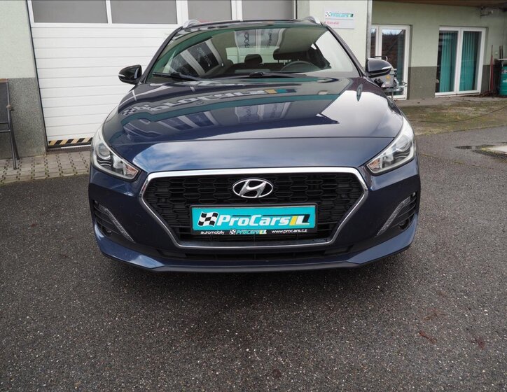 Hyundai i30 Kombi 1,4 l 103 kw