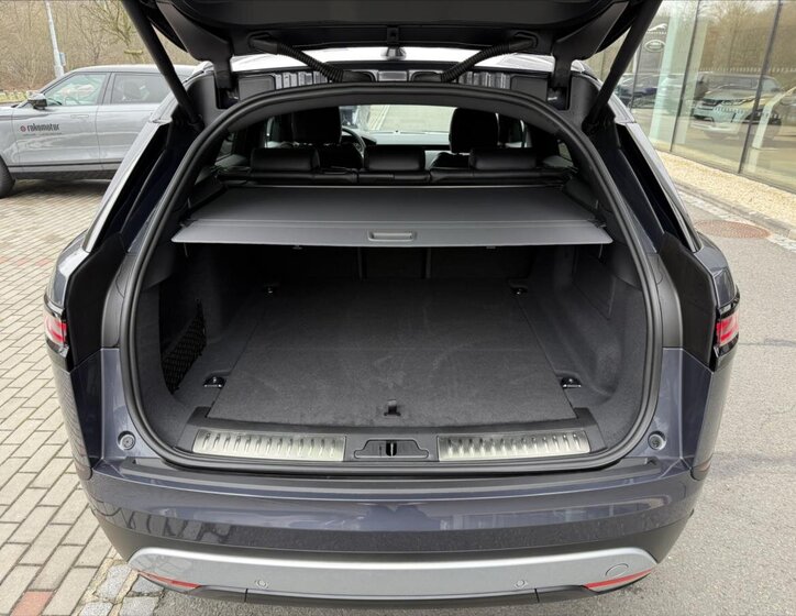 Land Rover Range Rover Velar SUV / Terénní 2,0 l 150 kw
