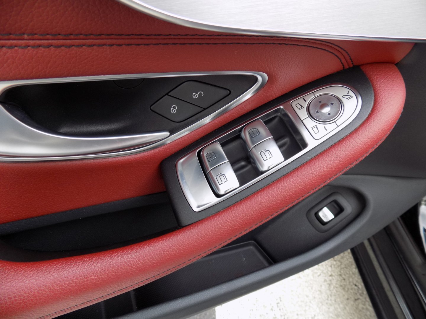 Mercedes-Benz Třídy C Kabriolet 3,0 l 245 kw