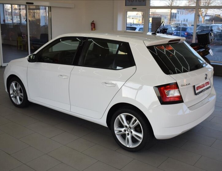 Škoda Fabia Hatchback 1,2 l 66 kw
