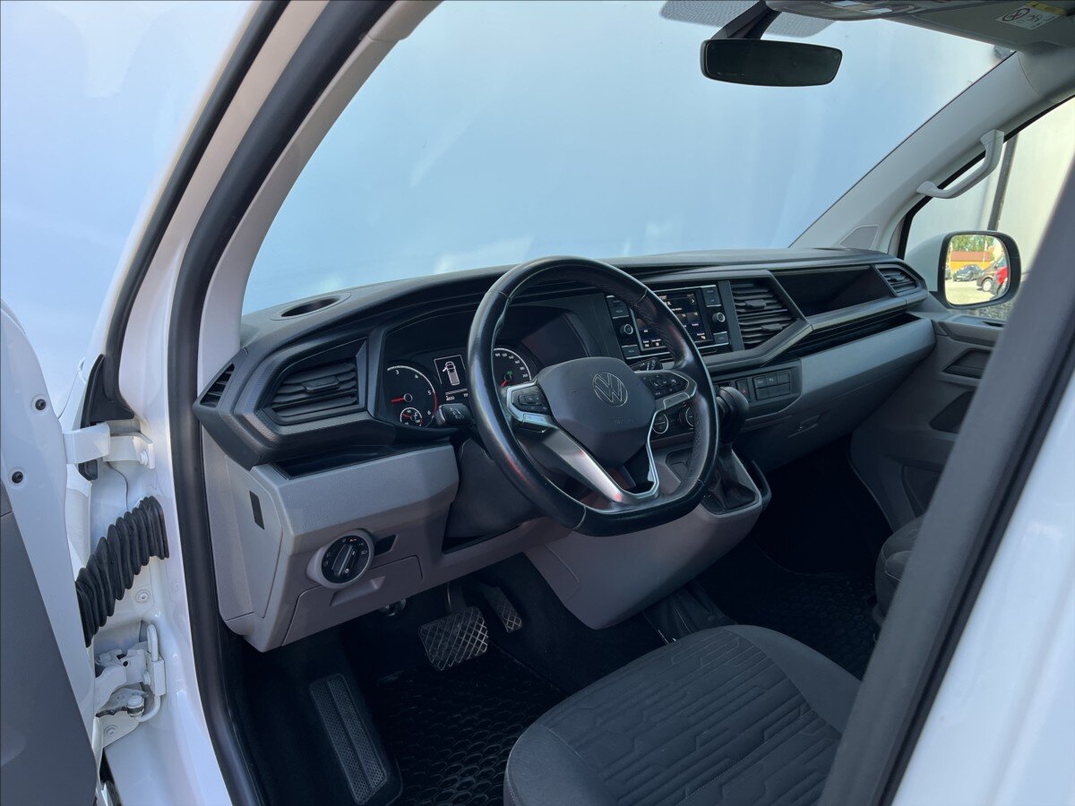 Volkswagen Caravelle Kombi 2,0 l 110 kw