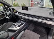 Audi Q7 SUV / Terénní 3,0 l 210 kw