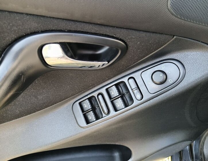 Seat Leon Hatchback 1,9 l 66 kw