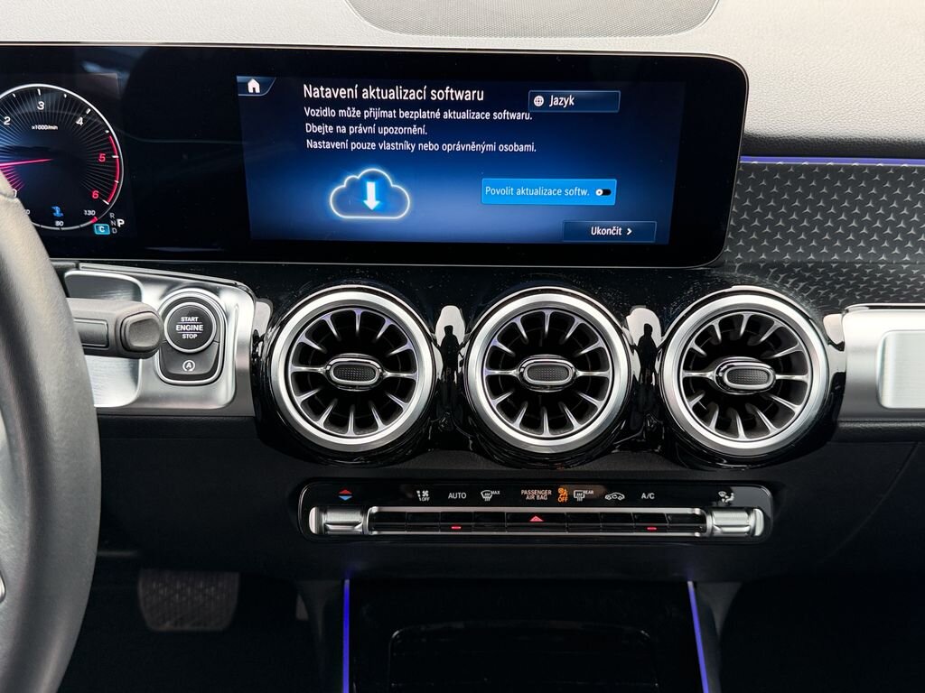 Mercedes-Benz GLB SUV / Terénní 2,0 l 110 kw