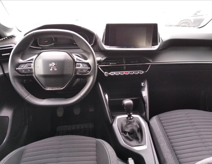 Peugeot 208 Hatchback 1,2 l 74 kw