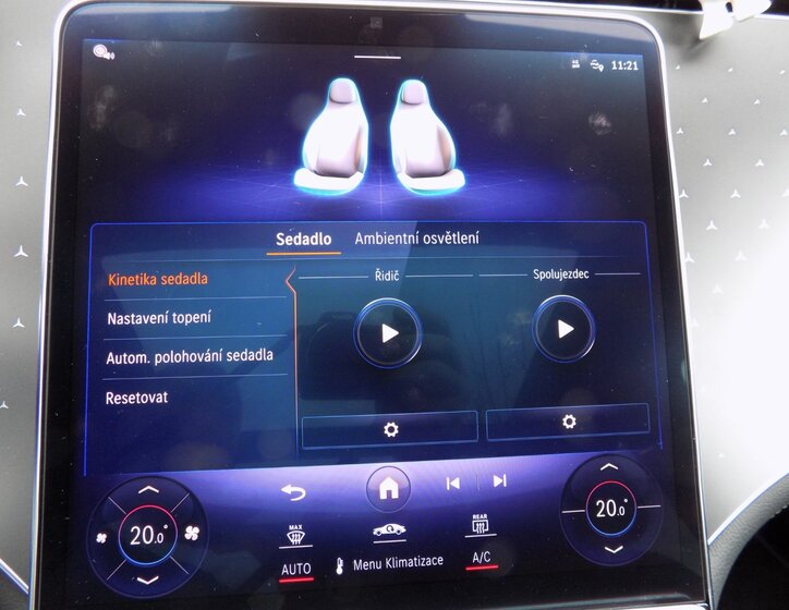 Mercedes-Benz EQE 33