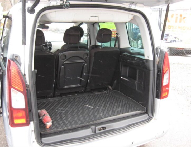 Peugeot Partner Kombi 1,6 l 88 kw