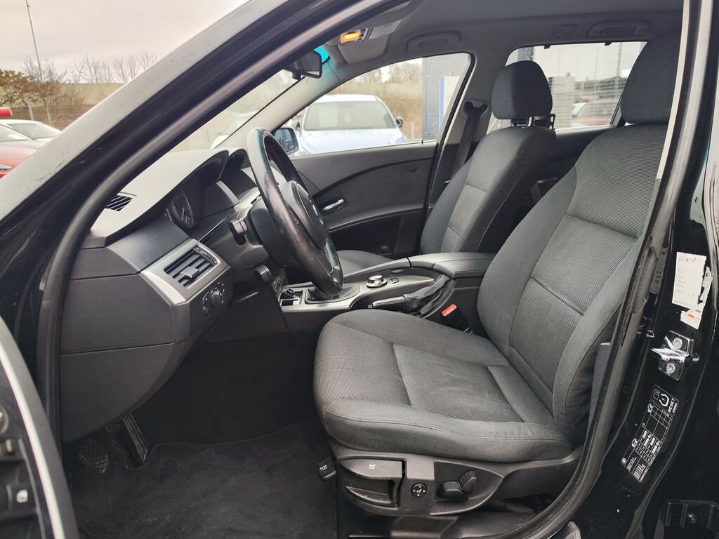 BMW Řada 5 Kombi 2,5 l 130 kw