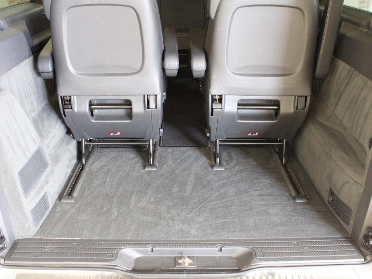 Mercedes-Benz Viano Kombi 3,0 l 165 kw