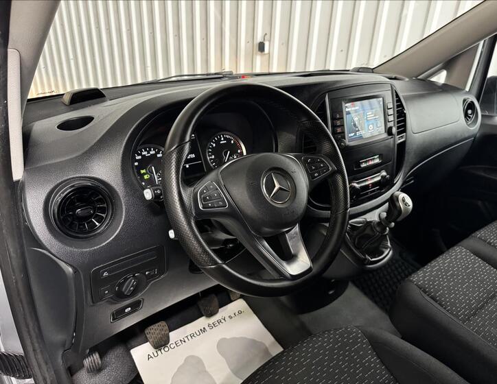 Mercedes-Benz Vito 16