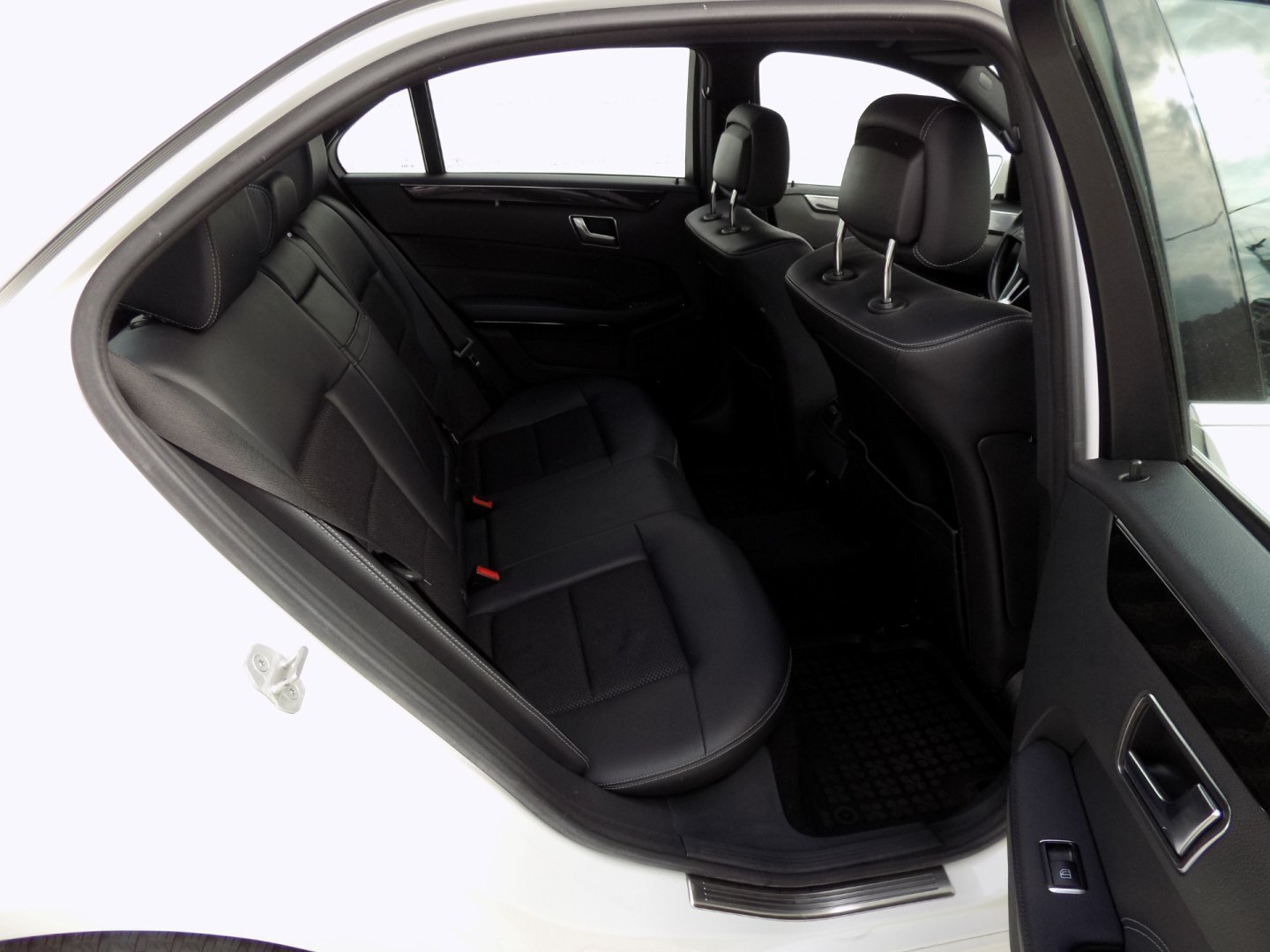 Mercedes-Benz Třídy E Sedan / Limuzína 2,1 l 125 kw