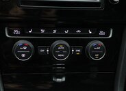 Volkswagen Golf Kombi 2,0 l 221 kw