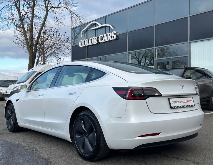 Tesla Model 3 15