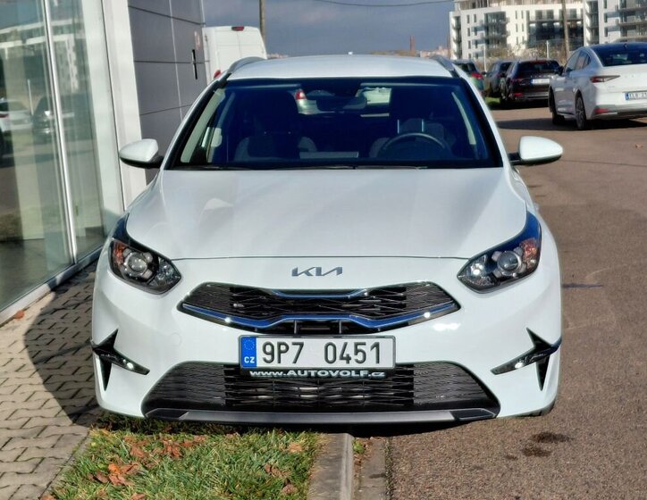 KIA Ceed 10