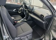 Toyota Yaris Cross 14