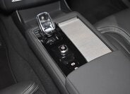 Volvo XC90 SUV / Terénní 2,0 l 228 kw