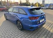 KIA Ceed 5