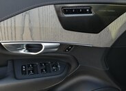 Volvo XC90 SUV / Terénní 2,0 l 173 kw