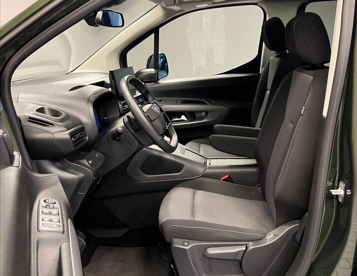 Toyota ProAce City Verso MPV 1,5 l 96 kw