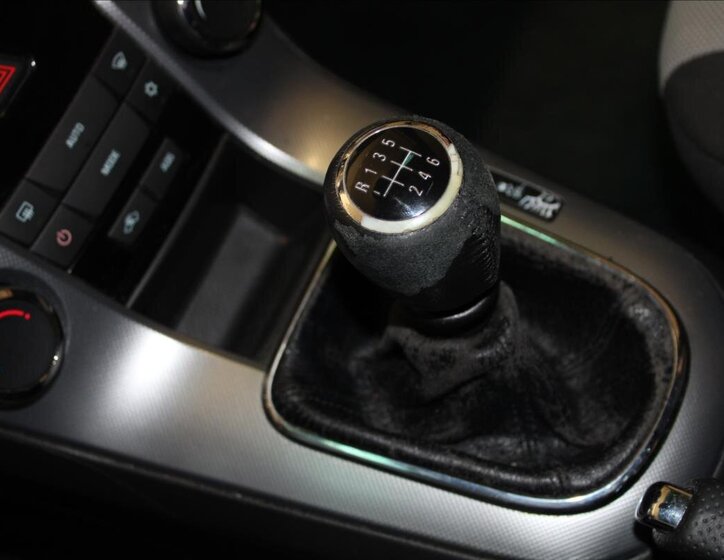 Chevrolet Cruze Sedan / Limuzína 2,0 l 120 kw